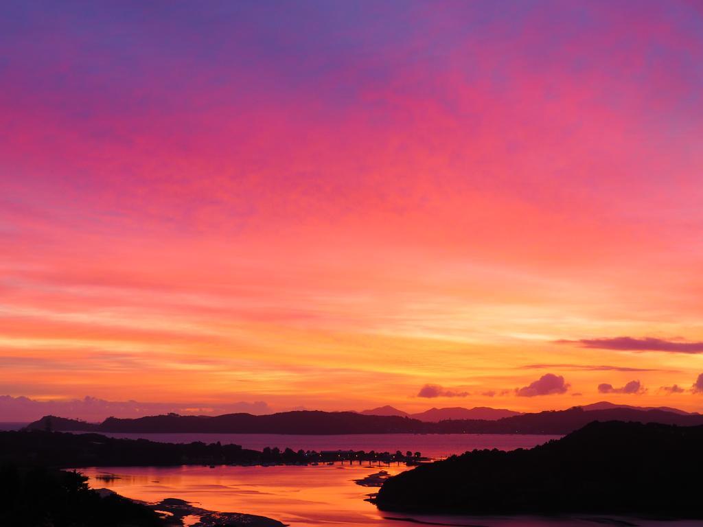 Cook'S Lookout Motel Paihia Esterno foto