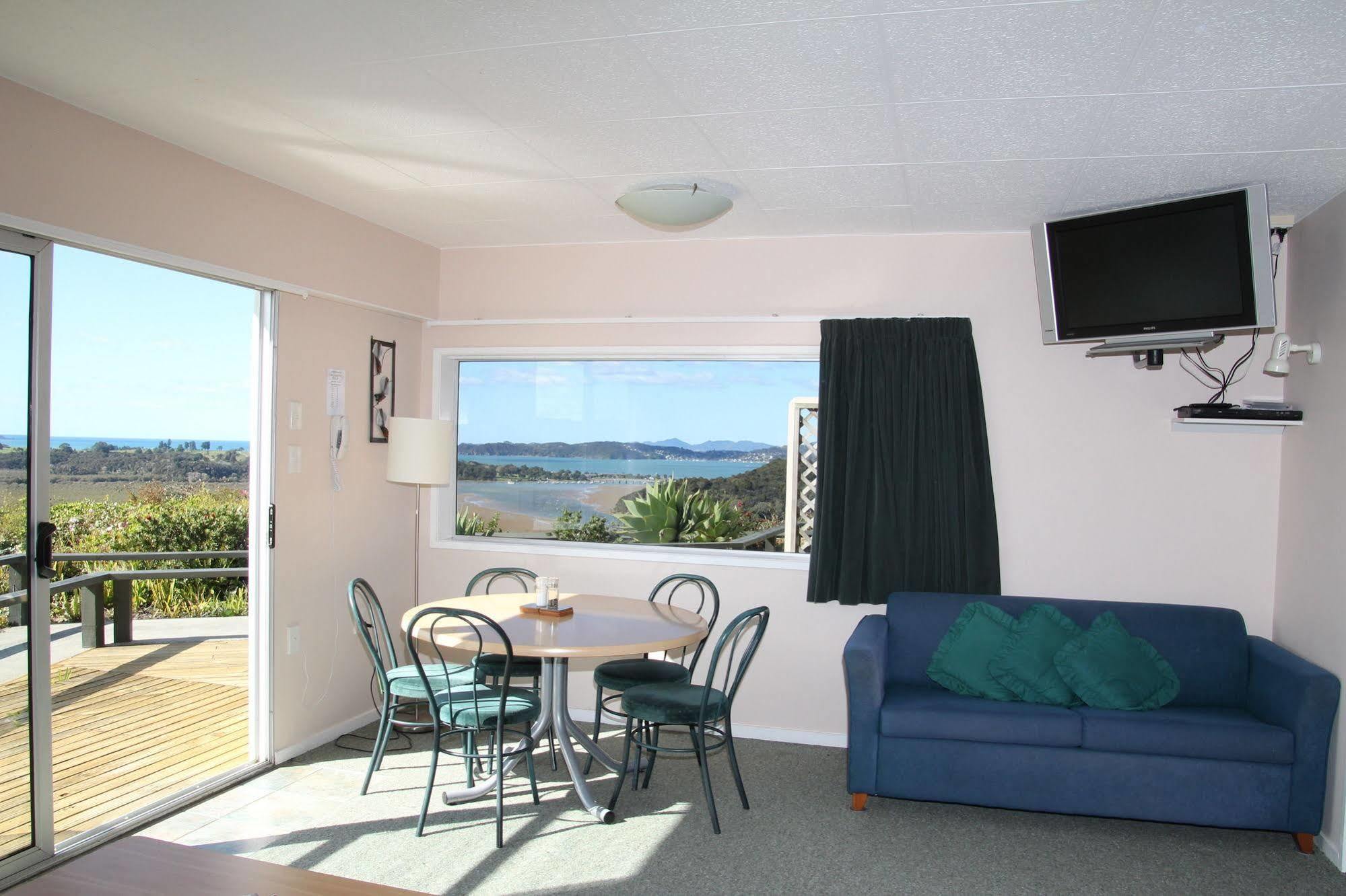 Cook'S Lookout Motel Paihia Esterno foto