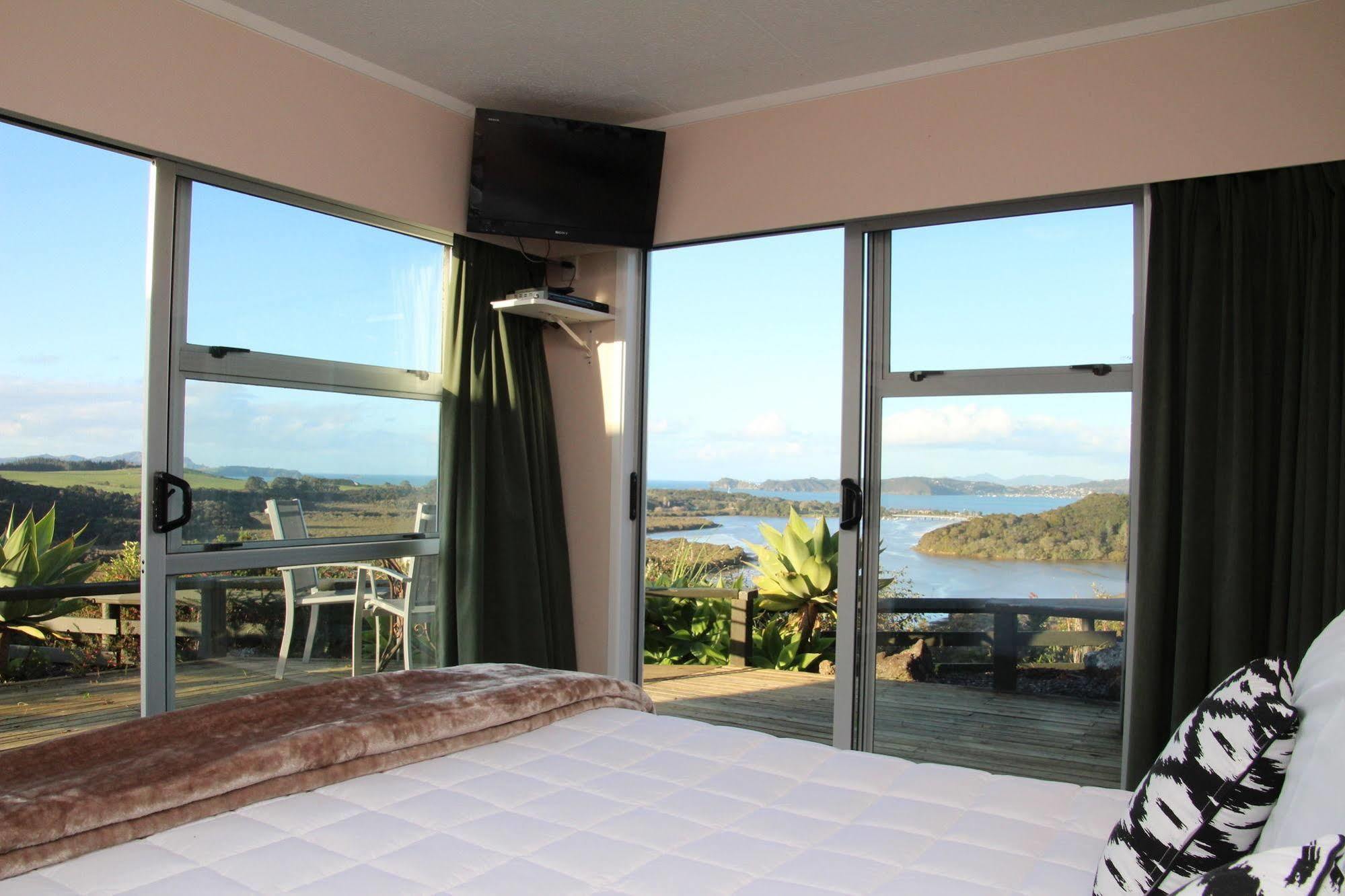 Cook'S Lookout Motel Paihia Esterno foto